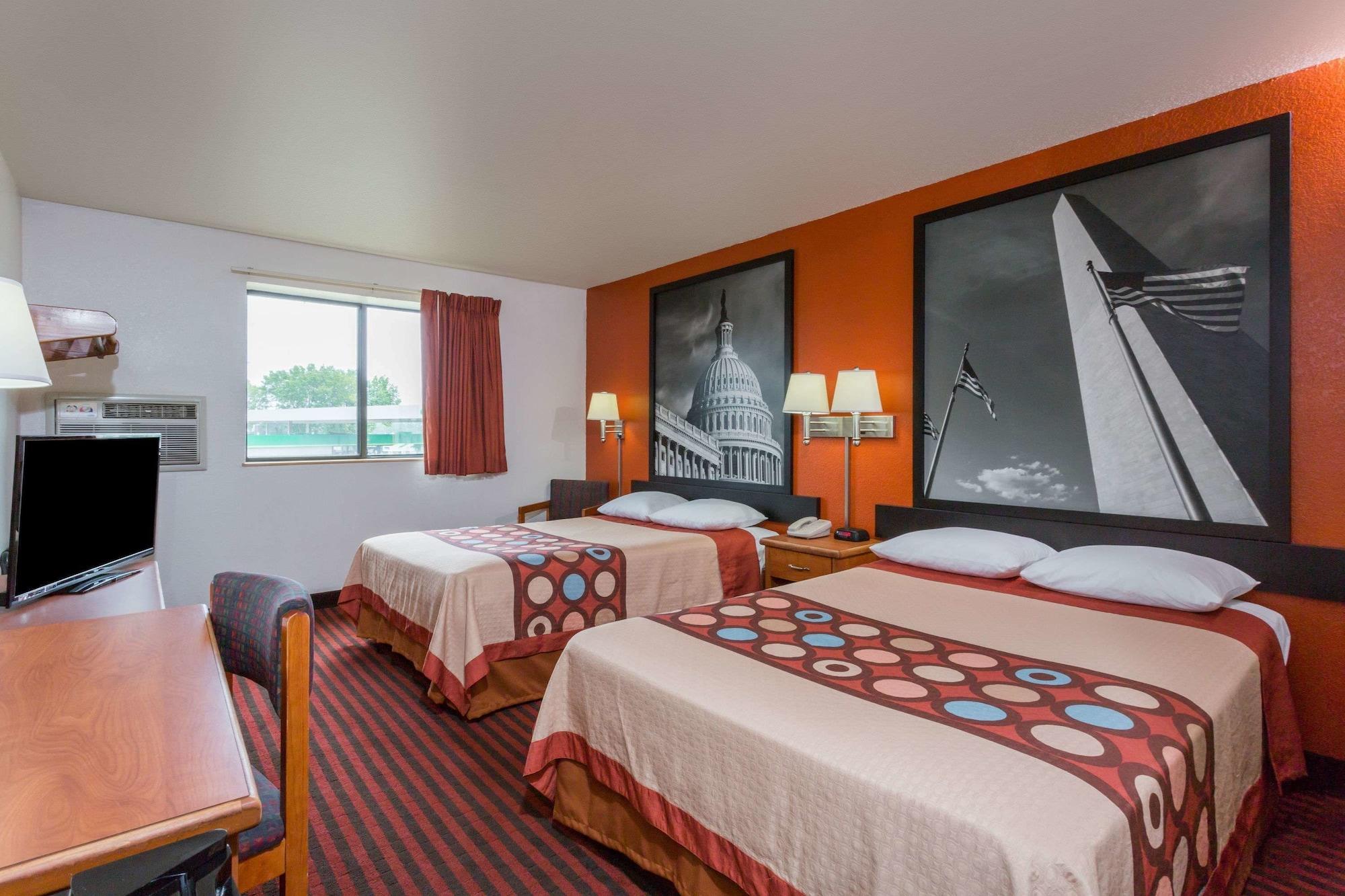 Super 8 By Wyndham Dumfries/Quantico Hotel Exterior foto